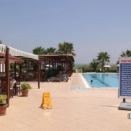 Holiday Homes Gunluk Kent * フェティエ